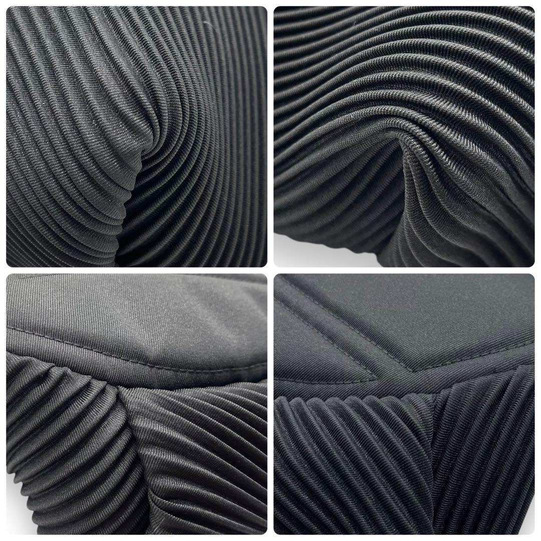 未使用級■プリーツプリーズ　イッセイミヤケ　バイアスプリーツバックパック　黒