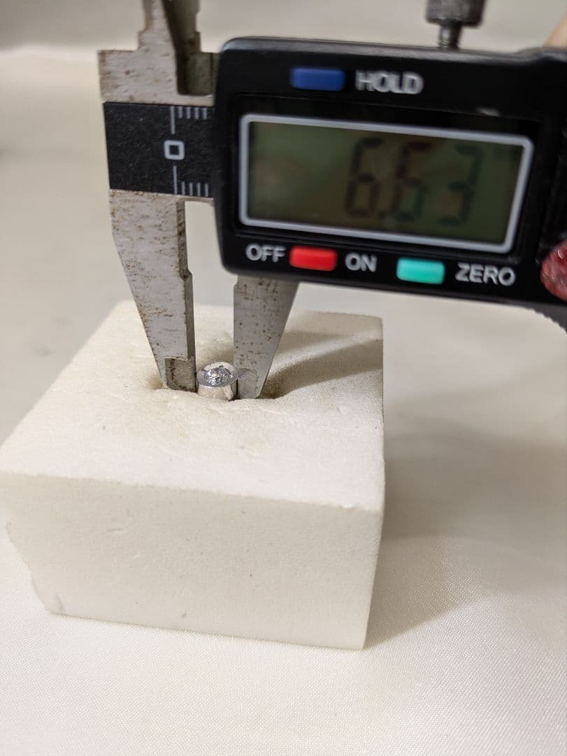 カフスピン プラチナ Pt刻印 ダイヤ 0.24ct ダイヤモンド