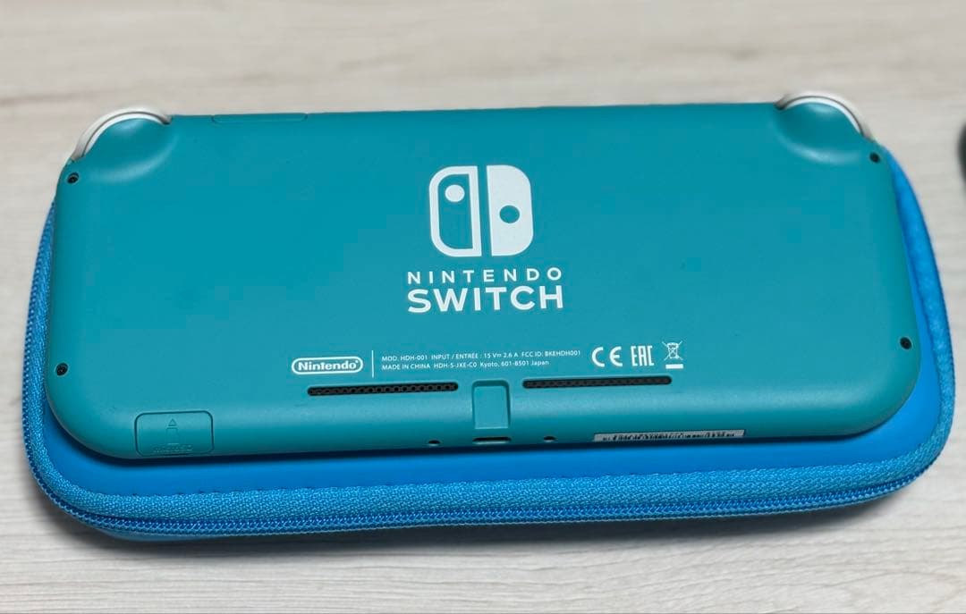 Switch lite ターコイズブルー 本体&カバー、ケース付