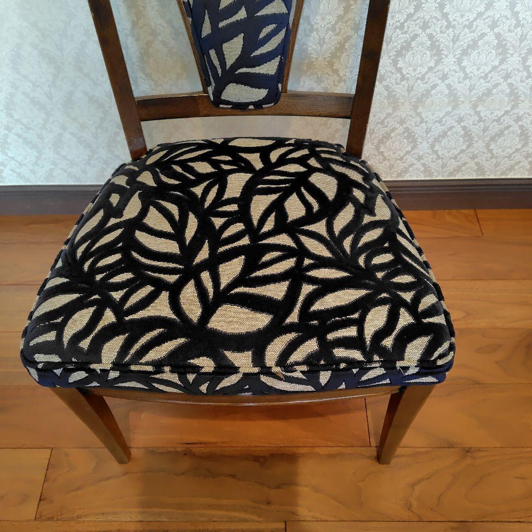 カリモク　ドマーニ　ダイニングチェア