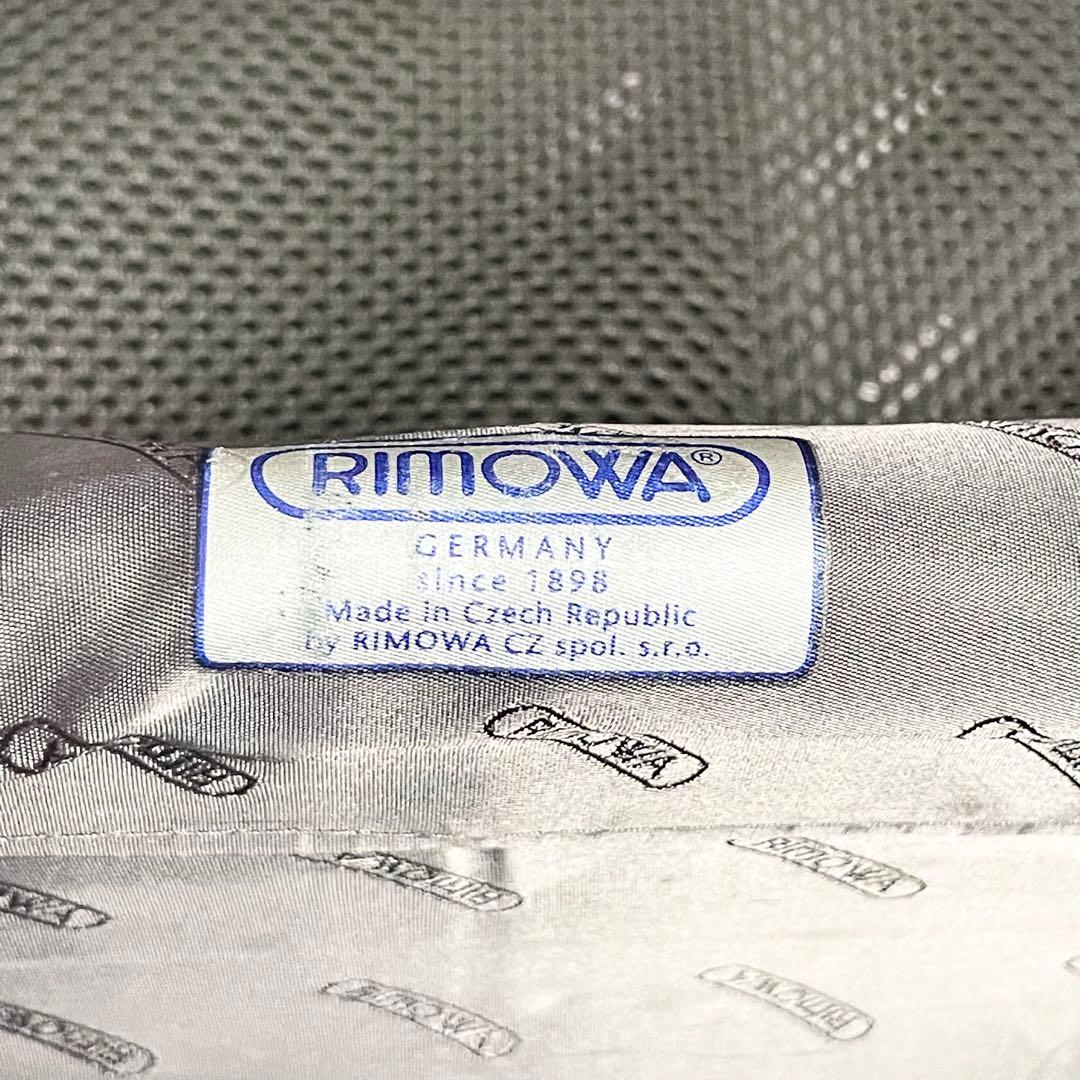 【美品】リモワ サルサデラックス 52L ブラック 4輪 スーツケース