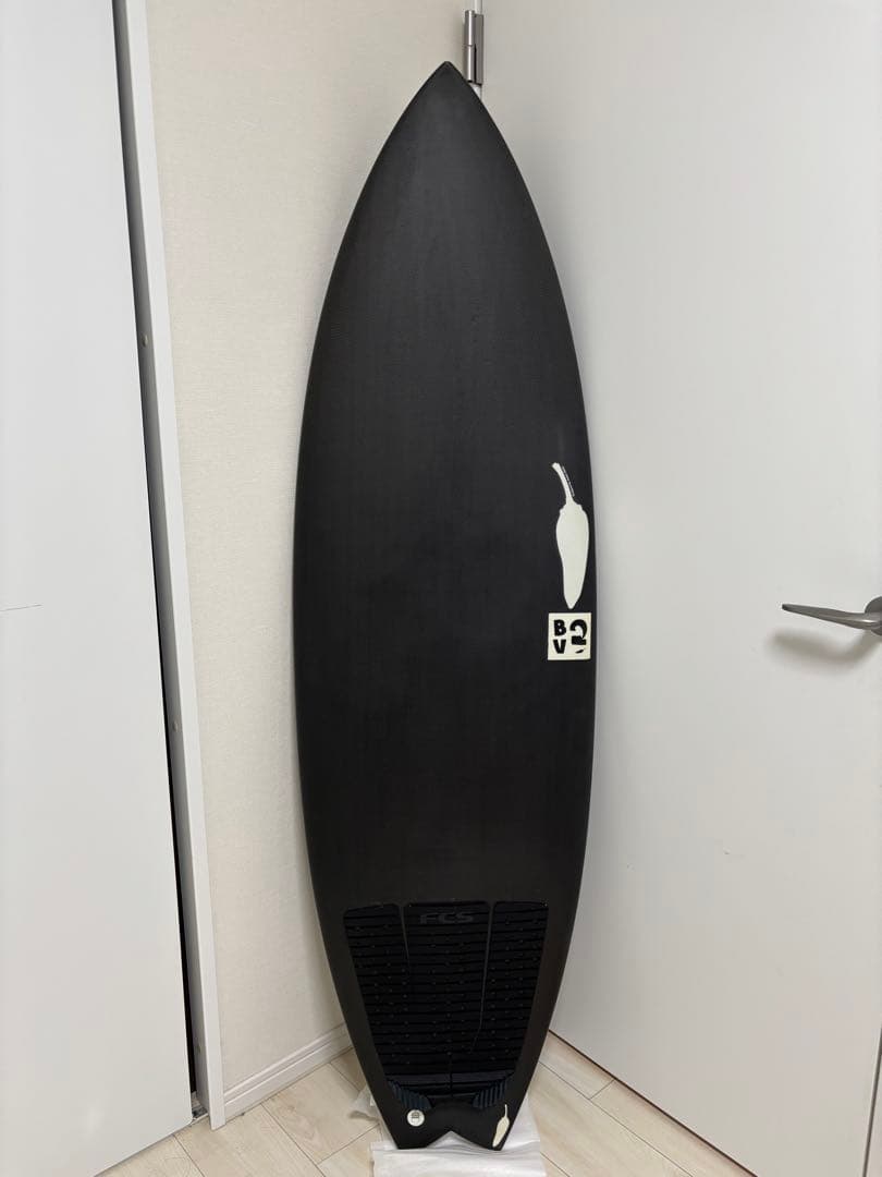 カーボンサーフボード チリ BV2 5'6 27L 本州送料込み！ - メルカリ