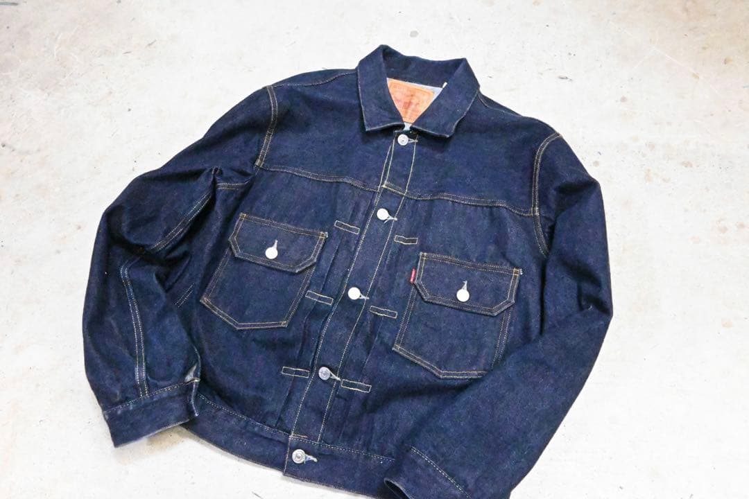 LEVI'S VINTAGE CLOTHING 1953 size44 Tバック