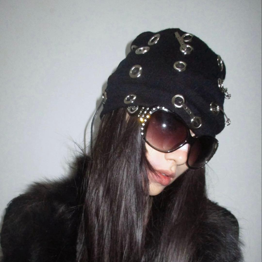 【モード】KUIN KISSA Block core銀抜き穴ビーニー 平成ギャル