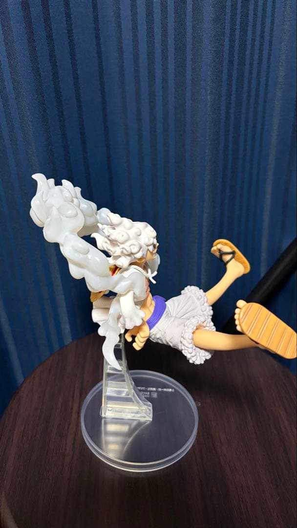 断*中様 ワンピース　フィギュア　新四皇 ルフィ、黒ひげ、バギー　開封済　シャン