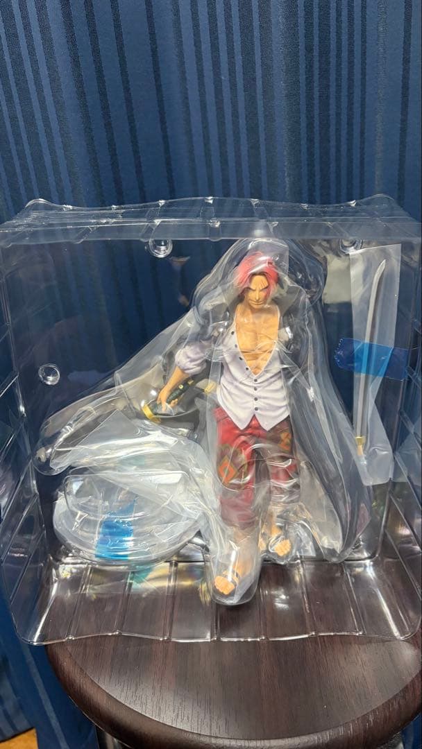 断*中様 ワンピース　フィギュア　新四皇 ルフィ、黒ひげ、バギー　開封済　シャン