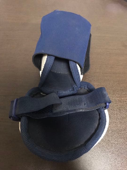 横浜ベイスターズ 加賀美選手 エルボーガード - メルカリ