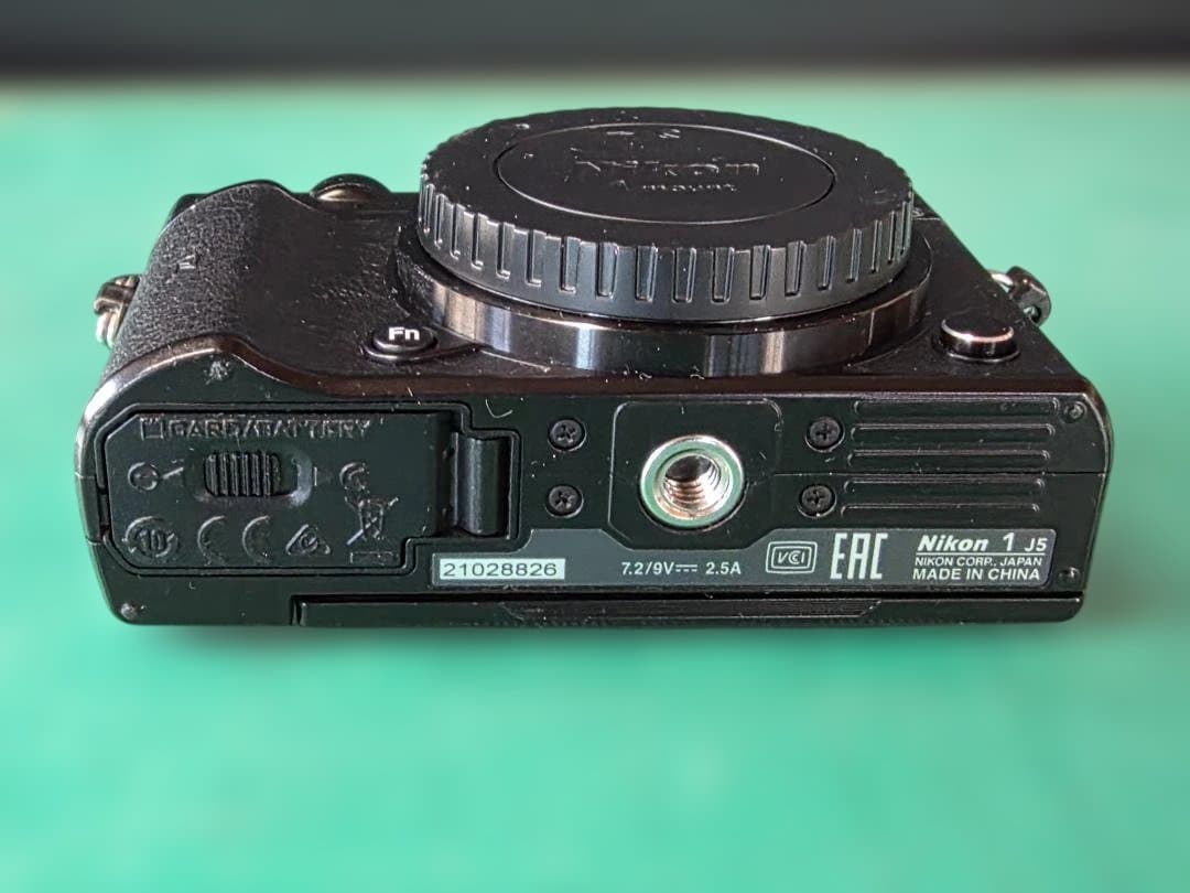 ニコン NIKON1 J5 ブラック ボディ