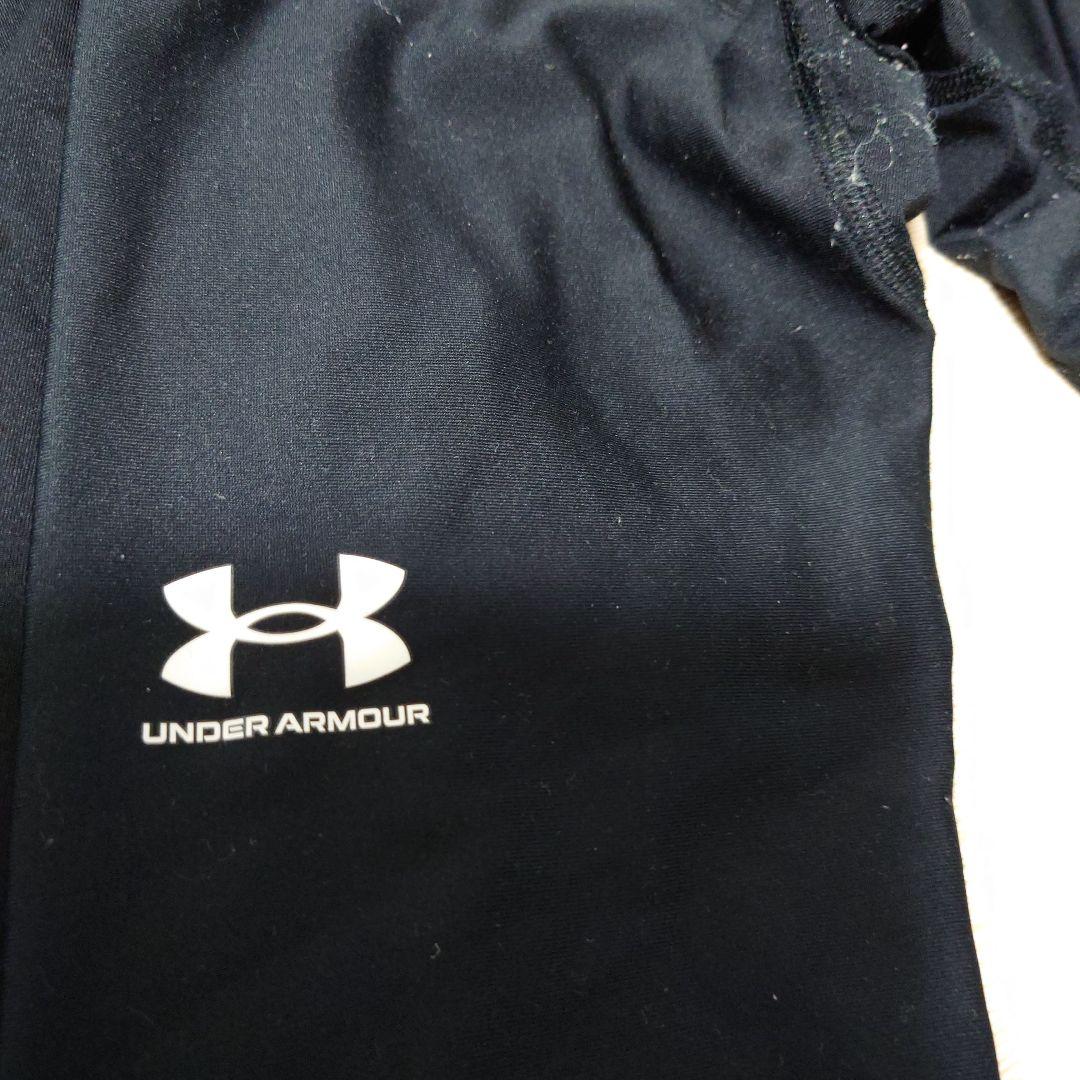 Under Armour 子ども用 ブラック ウェアセット