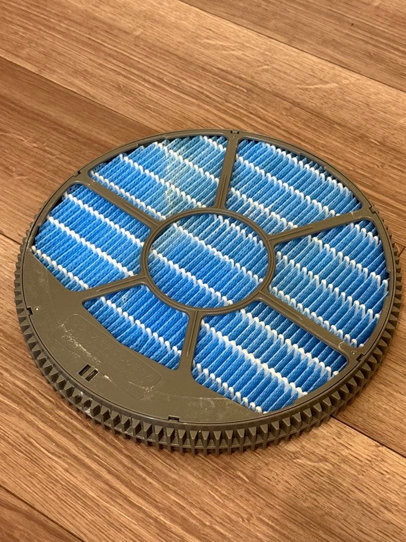 SHARP 除湿・加湿機能付き空気清浄機 KC-HD70-W 2019年製