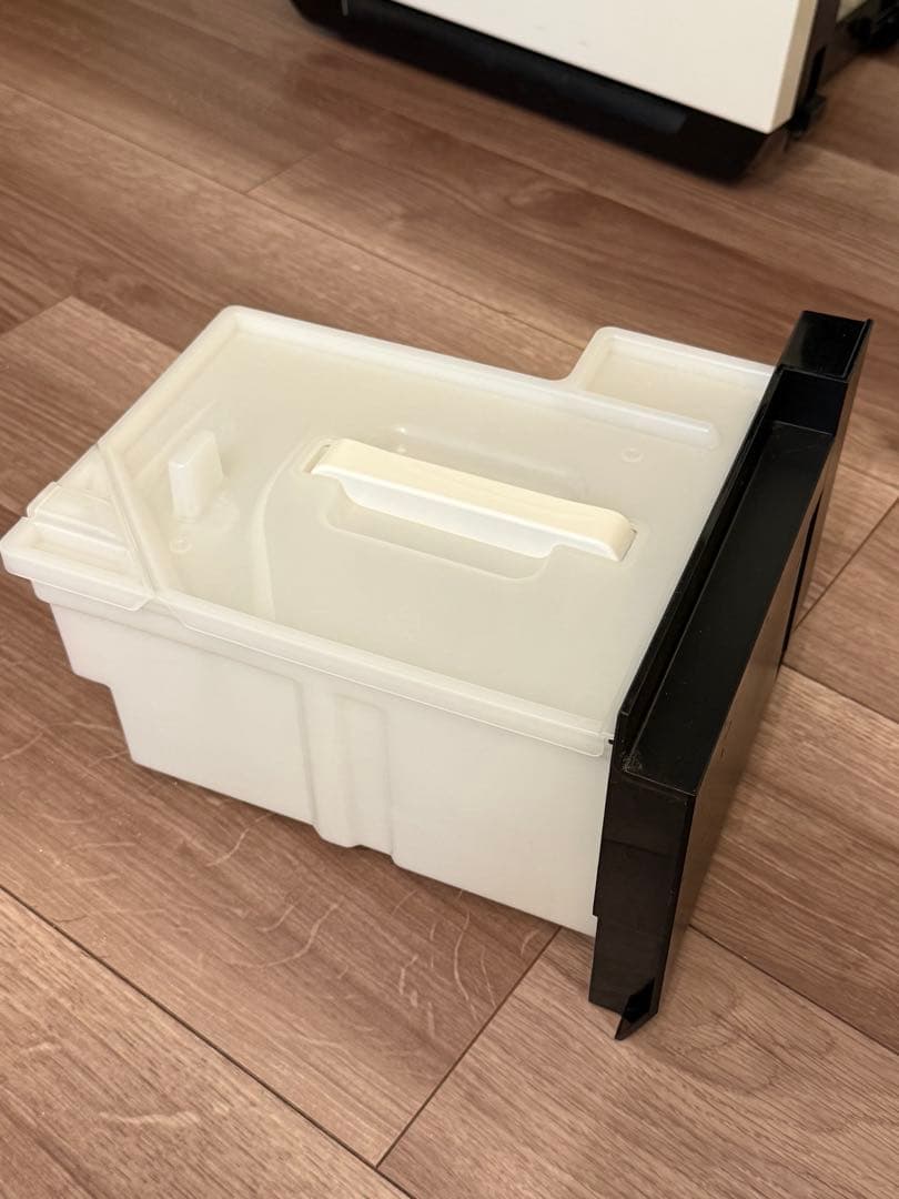 SHARP 除湿・加湿機能付き空気清浄機 KC-HD70-W 2019年製