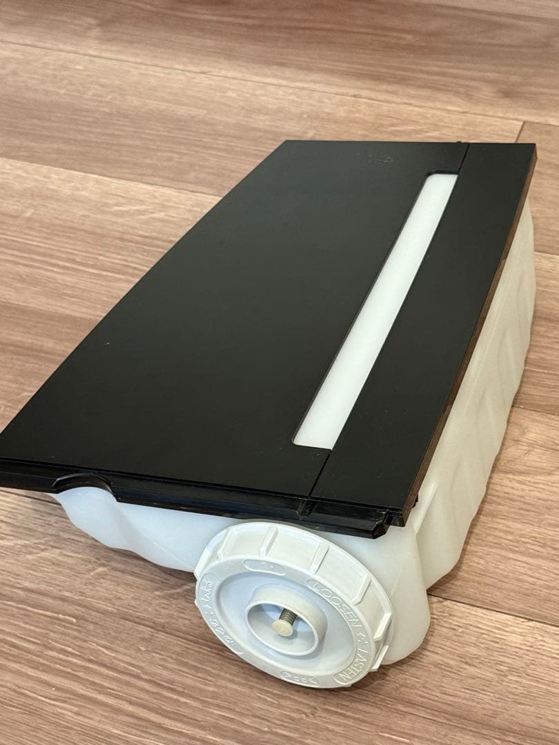 SHARP 除湿・加湿機能付き空気清浄機 KC-HD70-W 2019年製