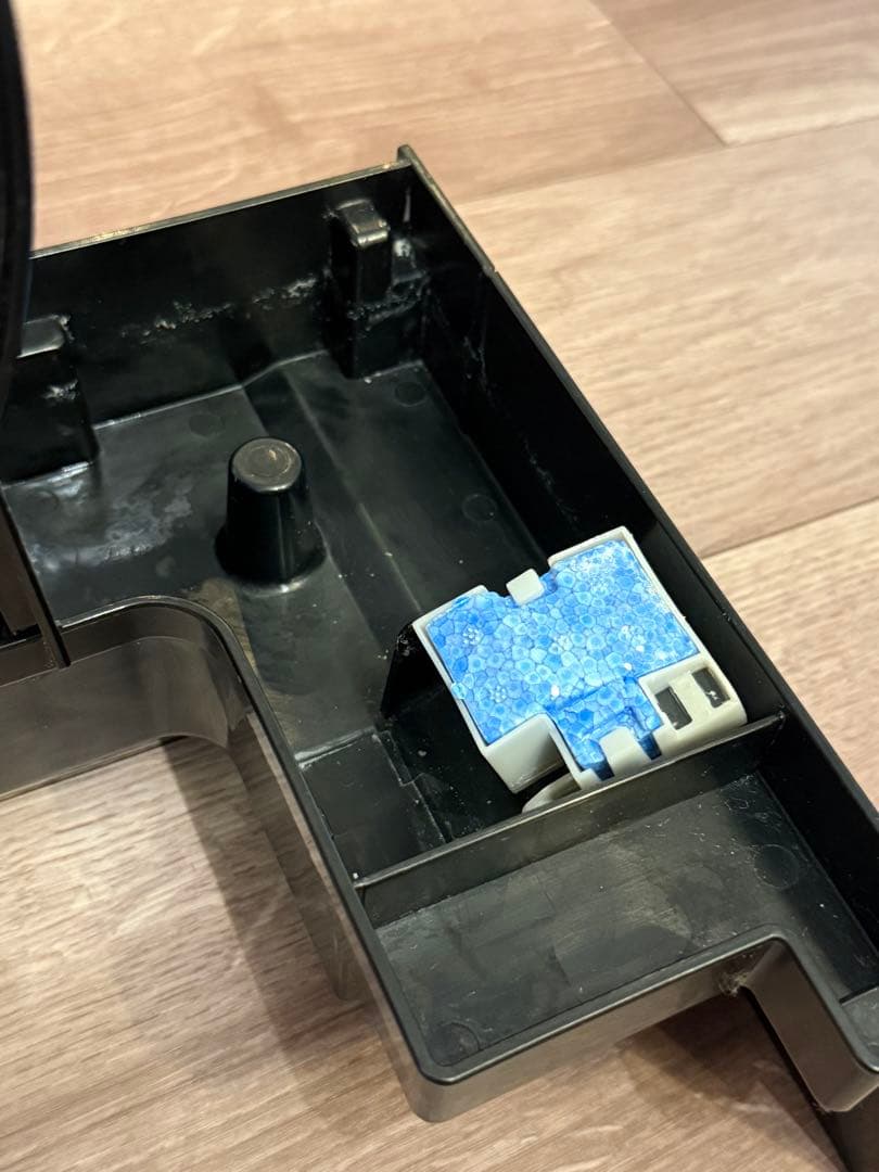 SHARP 除湿・加湿機能付き空気清浄機 KC-HD70-W 2019年製