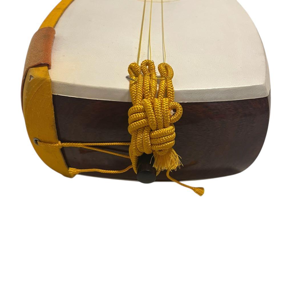 中棹三味線　和楽器　民謡　太さ2.6cm　紅木　東さわり　1本棹