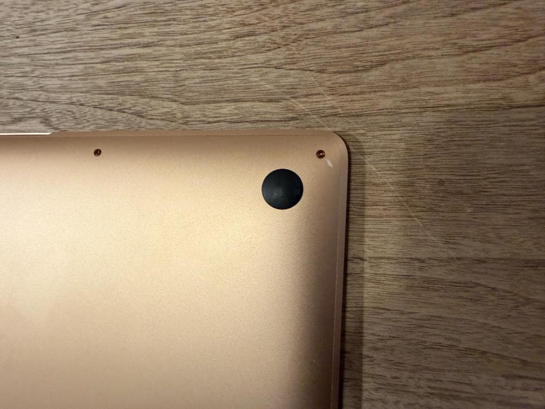 MacBook Air M1 ゴールド 8GB/256GB（傷をご確認下さい）