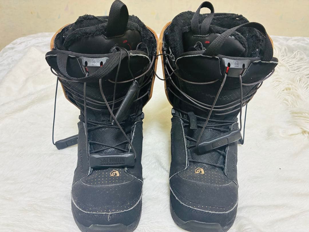 女性用スノーボードウェアとDeath Labelボード セット