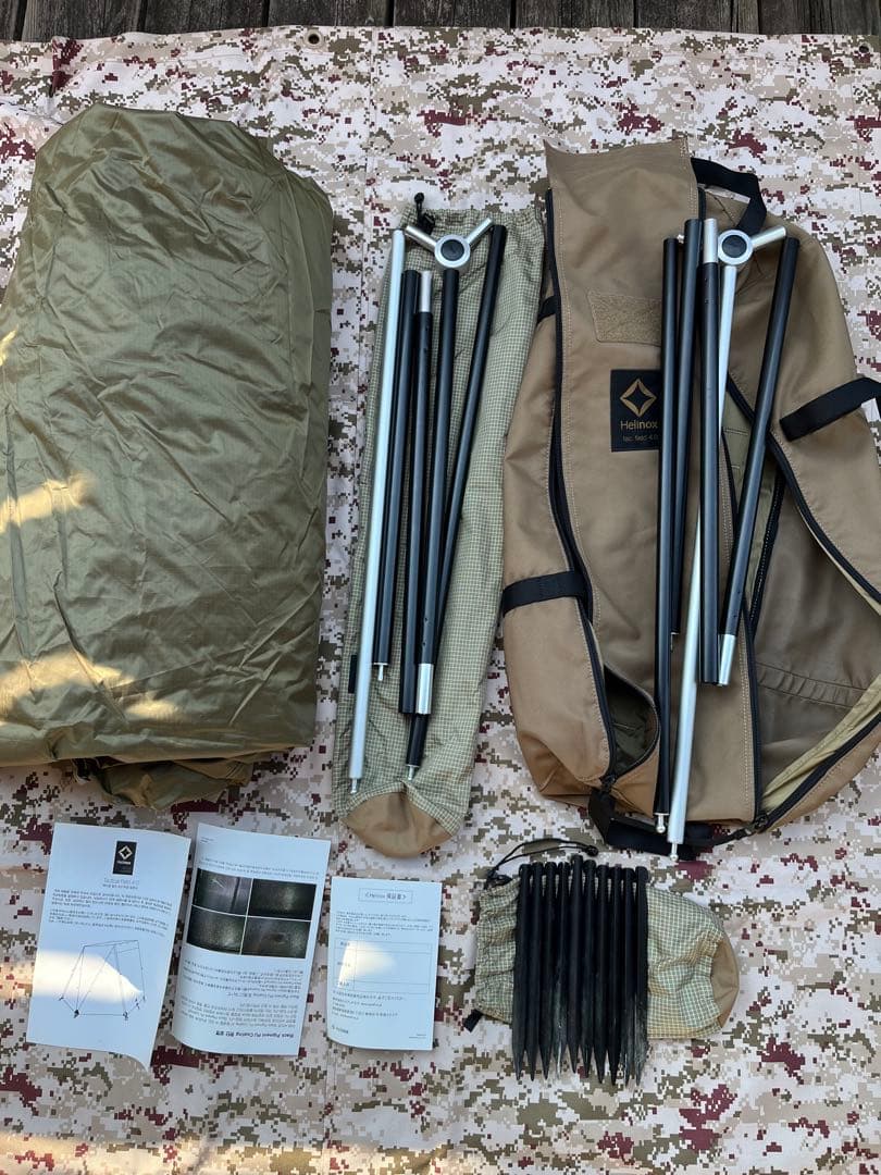 超美品　Helinox[ヘリノックス] Tac.フィールド4.0 コヨーテ