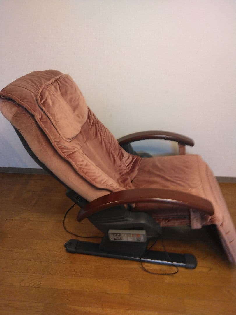 現役マッサージチェアー