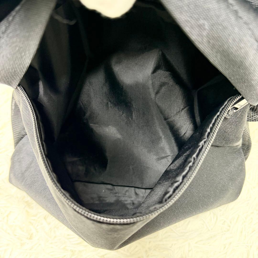 未使用級 アフタヌーンティーリビング 無重力ファンクッションリュック ブラック