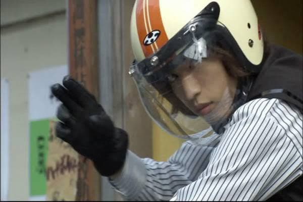 OGK KABUTO RADIC G2 仮面ライダーW 左翔太郎 菅田将暉 - メルカリ