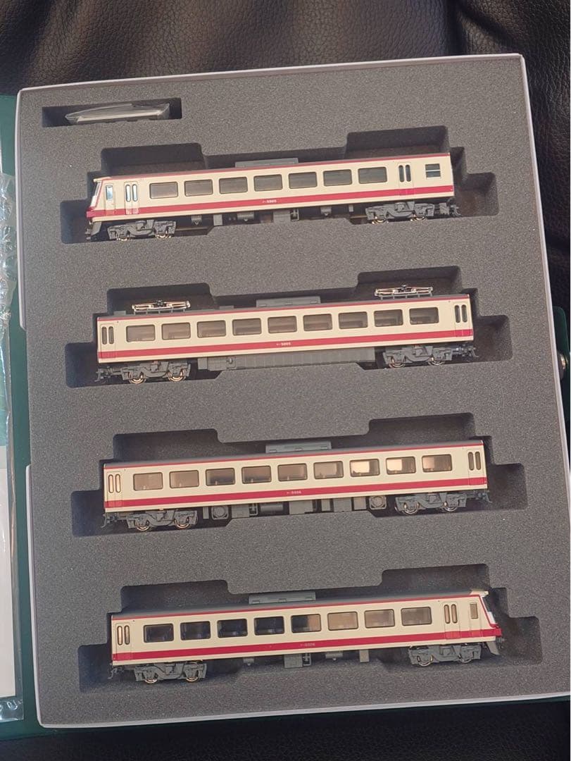 KATO 10-1323 西武鉄道5000系 レッドアロー 初期形 4両セット