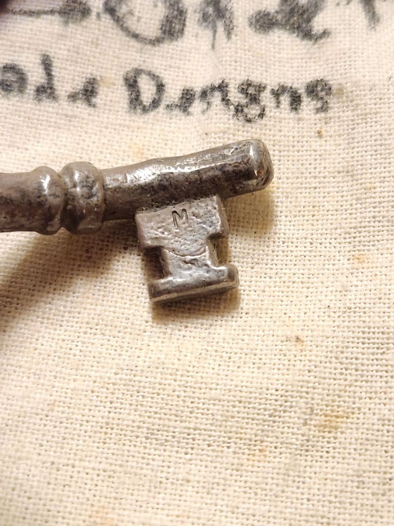 Mコーエン M.cohen key デザイン 鍵タイプ シルバー925 バングル