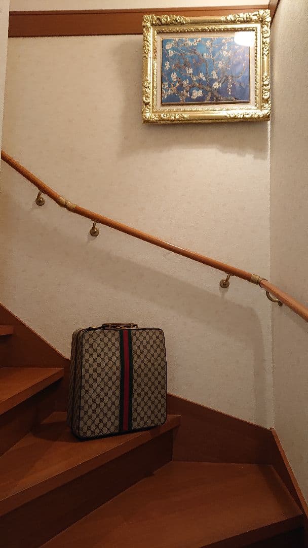 ジャンク オールドグッチ オリベッティタイプライターケースのみ