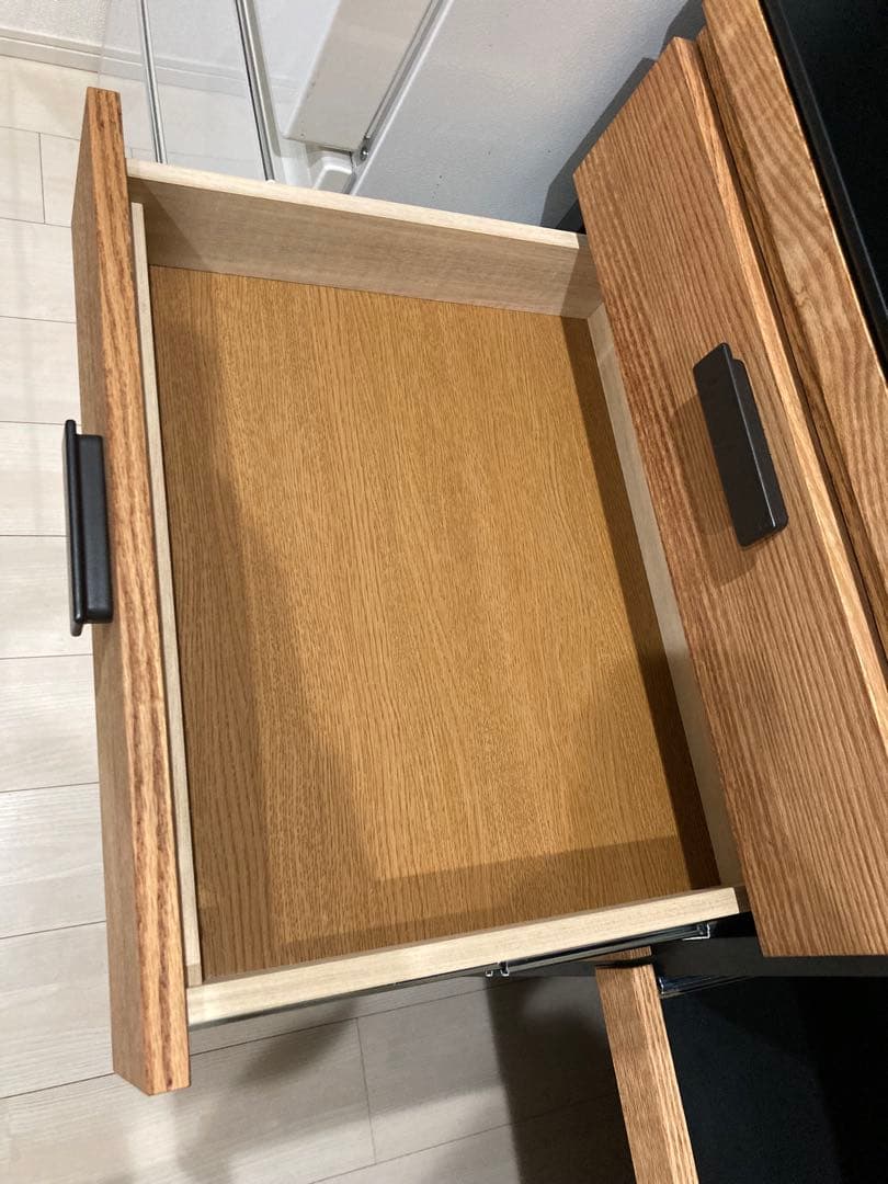 【送料込み!】モモナチュラル　CUPBOAD HOLM 980 BK 食器棚