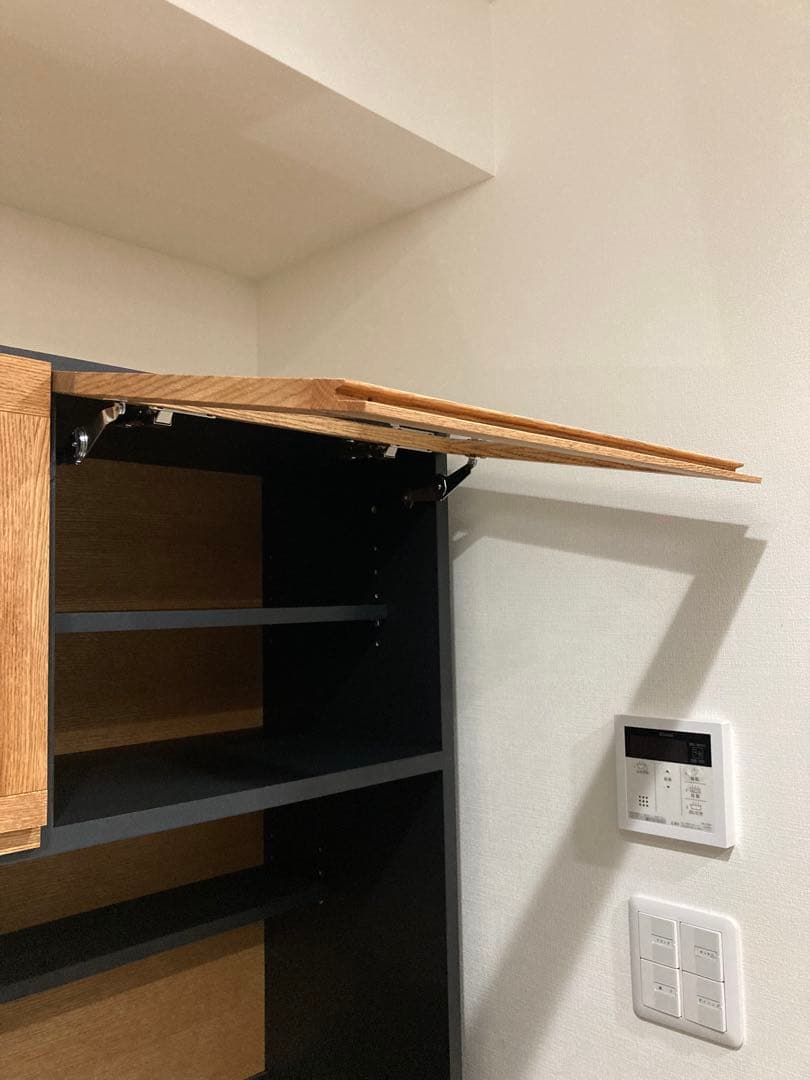 【送料込み!】モモナチュラル　CUPBOAD HOLM 980 BK 食器棚