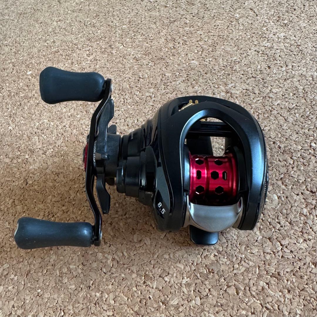 【美品】ダイワ 23SS AIR TW 8.5L 匠ベアリング改