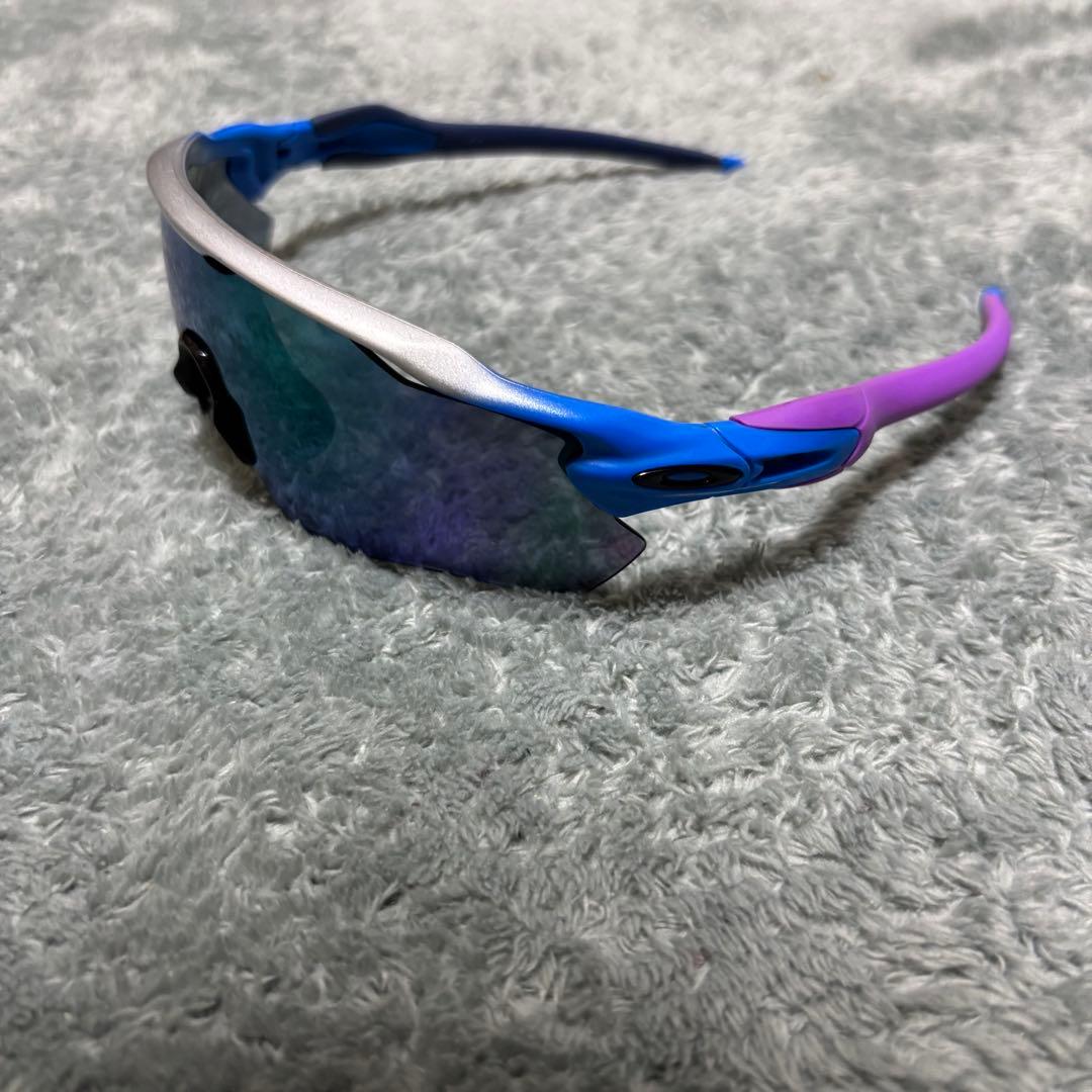Oakley スポーツ　サングラス レーダーロック　オークリー