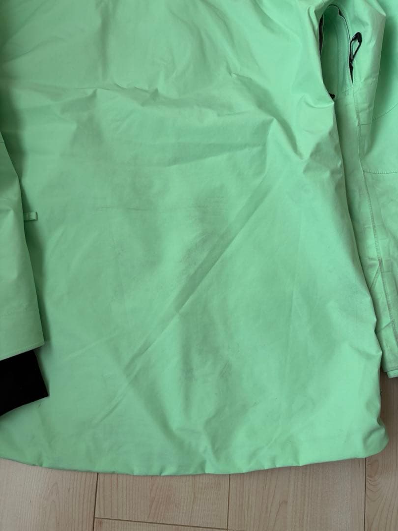 【上下セット】686GORE-TEX スノーボードウェア Mサイズ　セットアップ