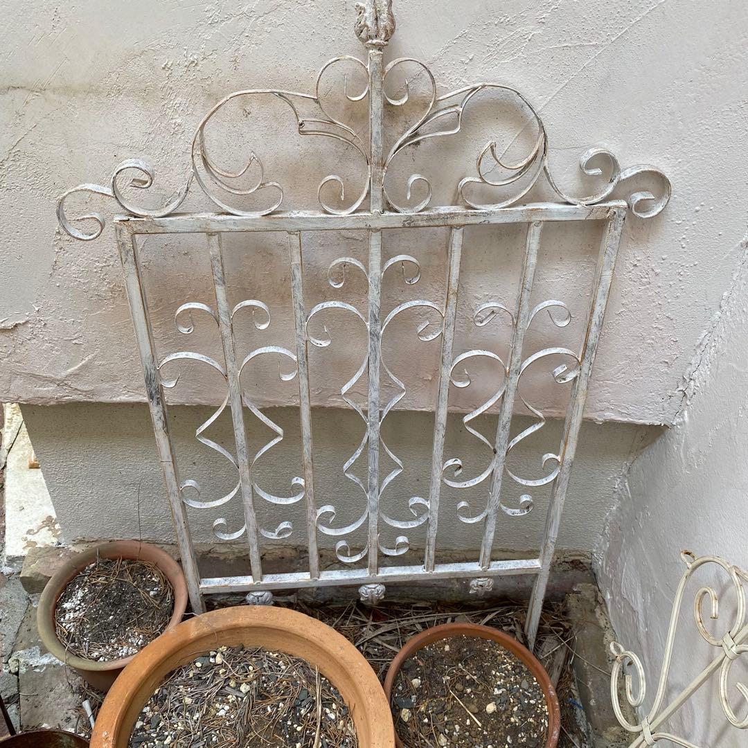 アンティーク　アイアンフェンス ガーデンフェンス 白 シャビーシック