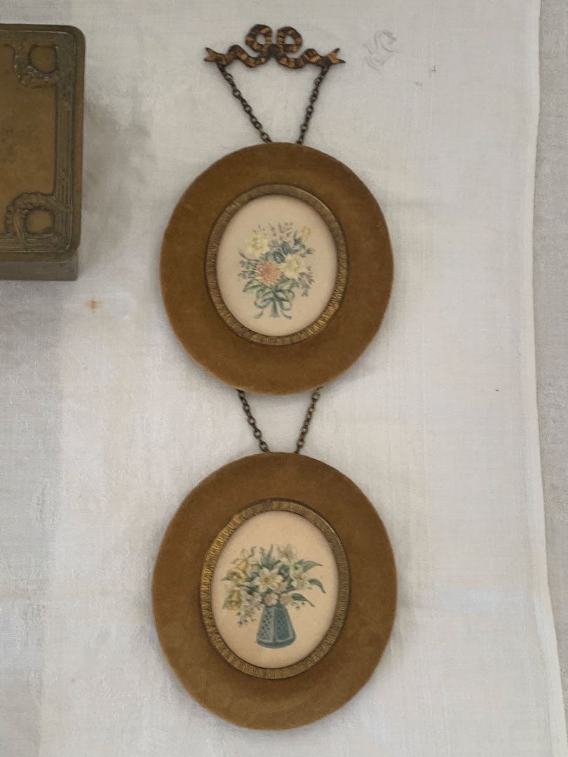 さあや　　フレーム　２連　リボンモチーフ　ブロカント