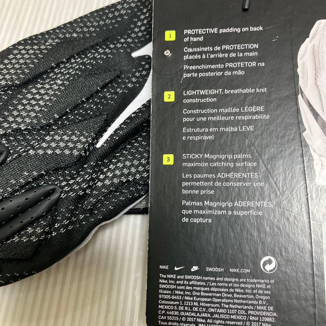 送料無料 新品 NIKE アメフト グローブSUPERBAD GLOVES XL