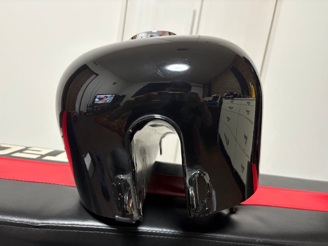 Harley-Davidson スポーツスター タンク