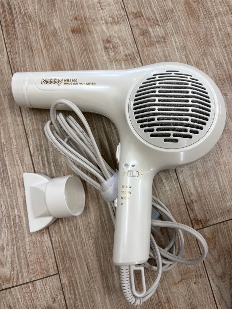 Nobby NB3100 マイナスイオンヘアドライヤー
