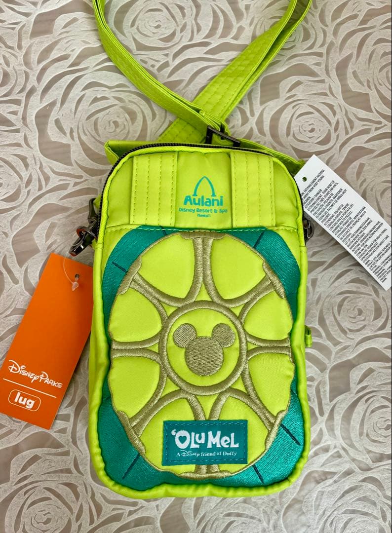 【新品未使用】ハワイ限定 アウラニ オルメル ポシェット AULANI