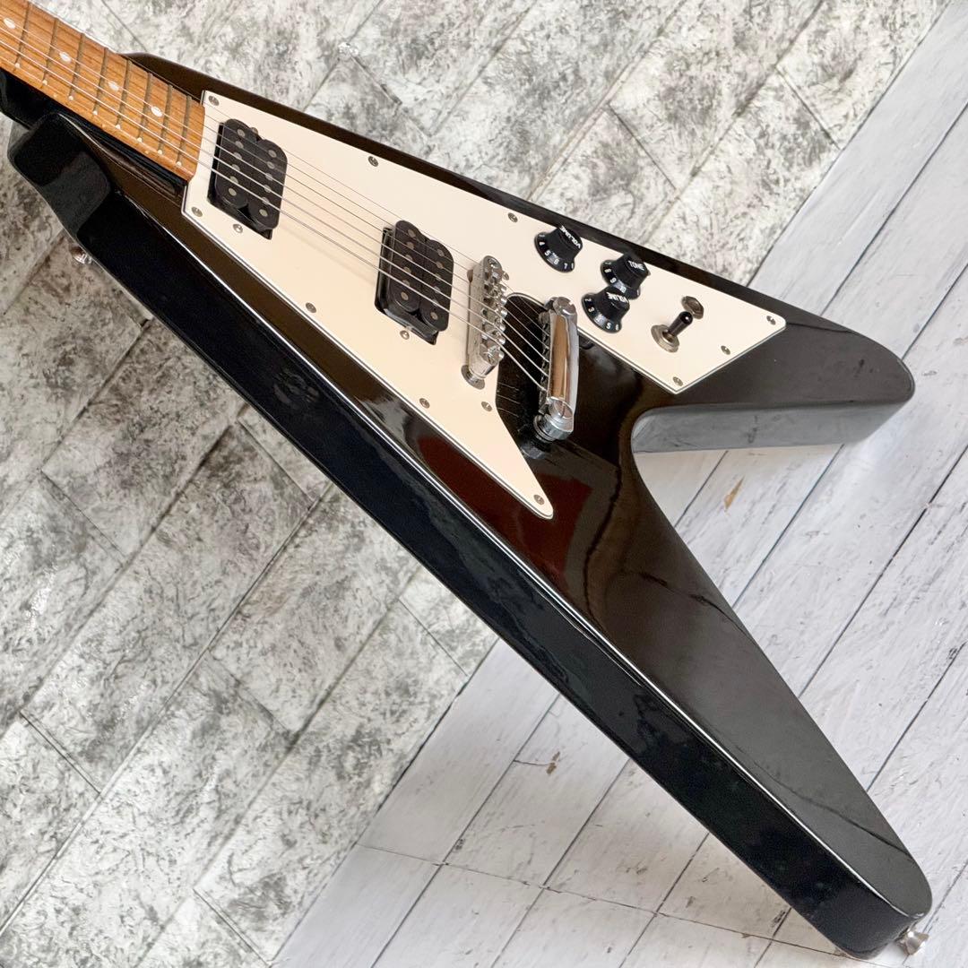 Photogenic フライングＶタイプ エレキギター