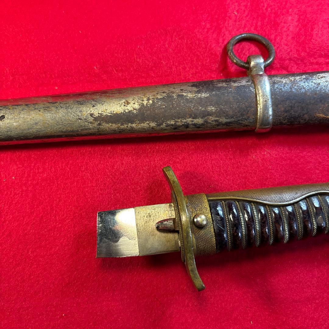 指揮刀　儀礼用　サーベル　旧日本警察　切断済み　刃無し　歴史的資料　コレクション