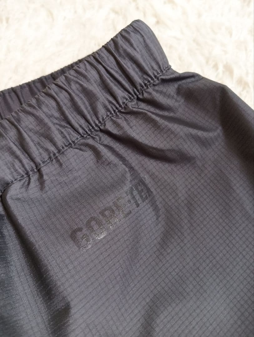 mont-bell　現行販売品　　ほぼ新品　ストームクルーザー　レディースL