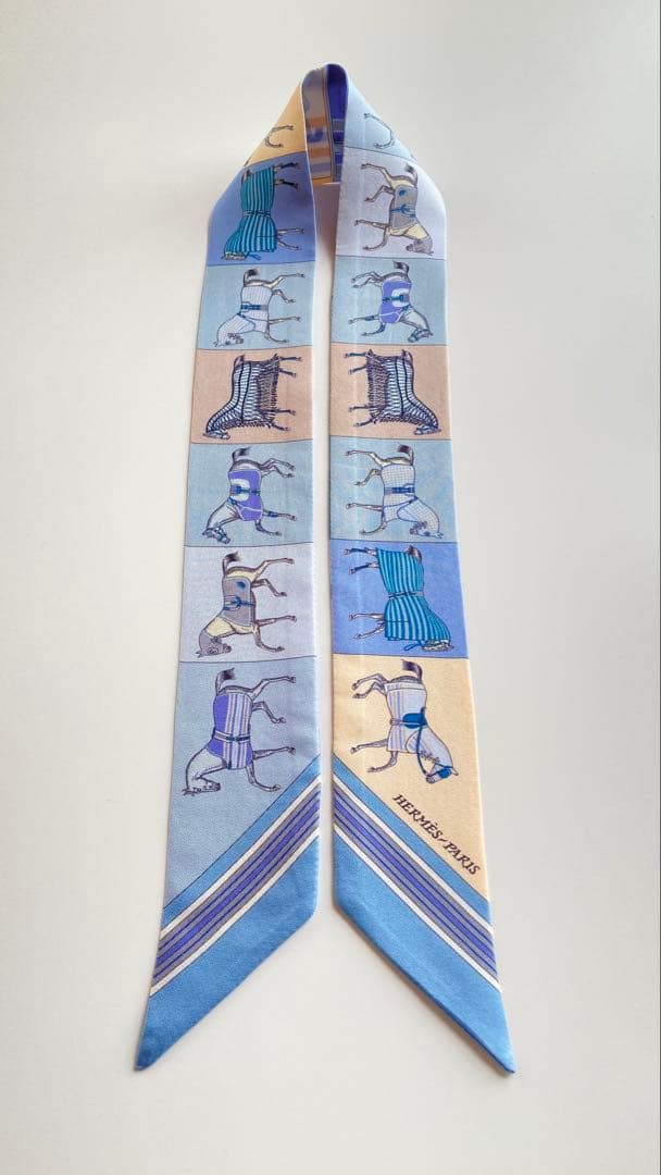 え*ん様 ❣️美品❣️ エルメス ツイリー COUVERTURES NOUVEL