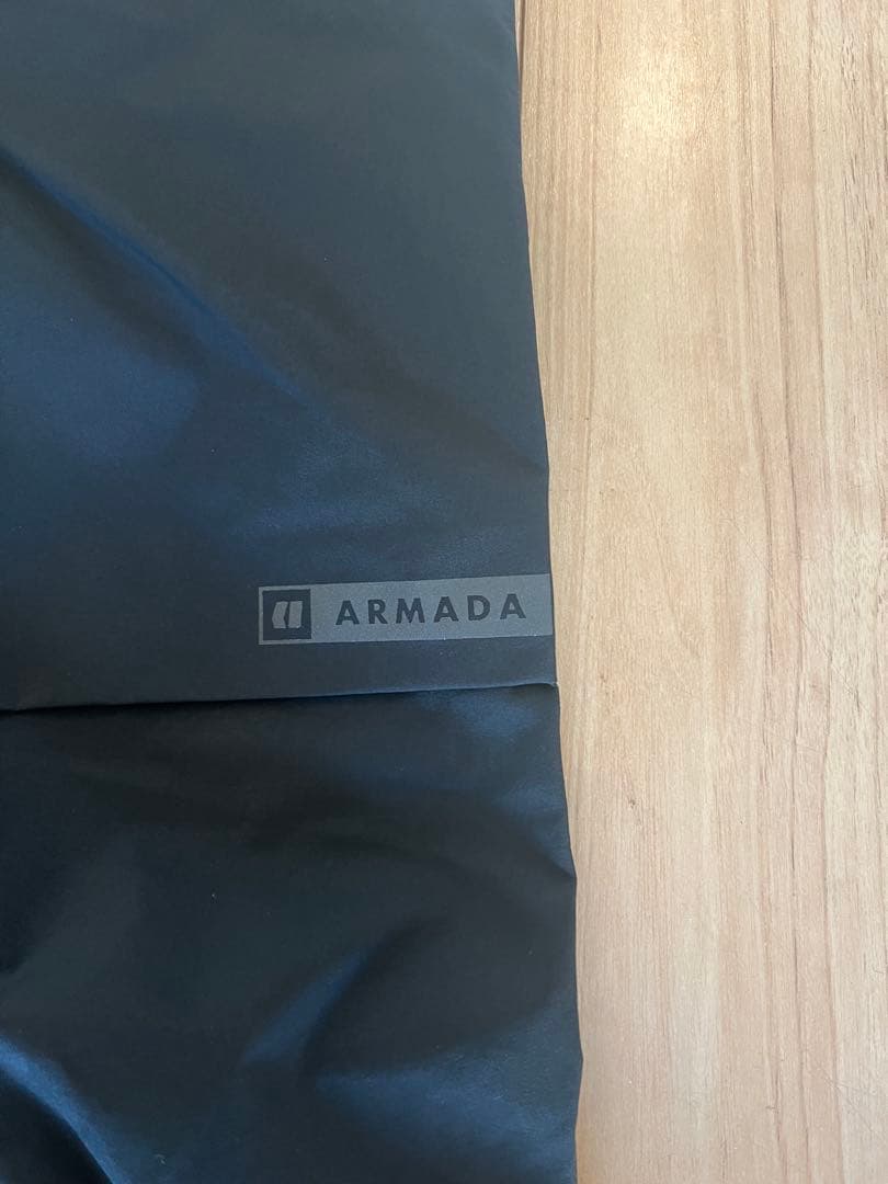 値下げしました！ARMADA GORE-TEXブラックオーバーオールスキーウェア