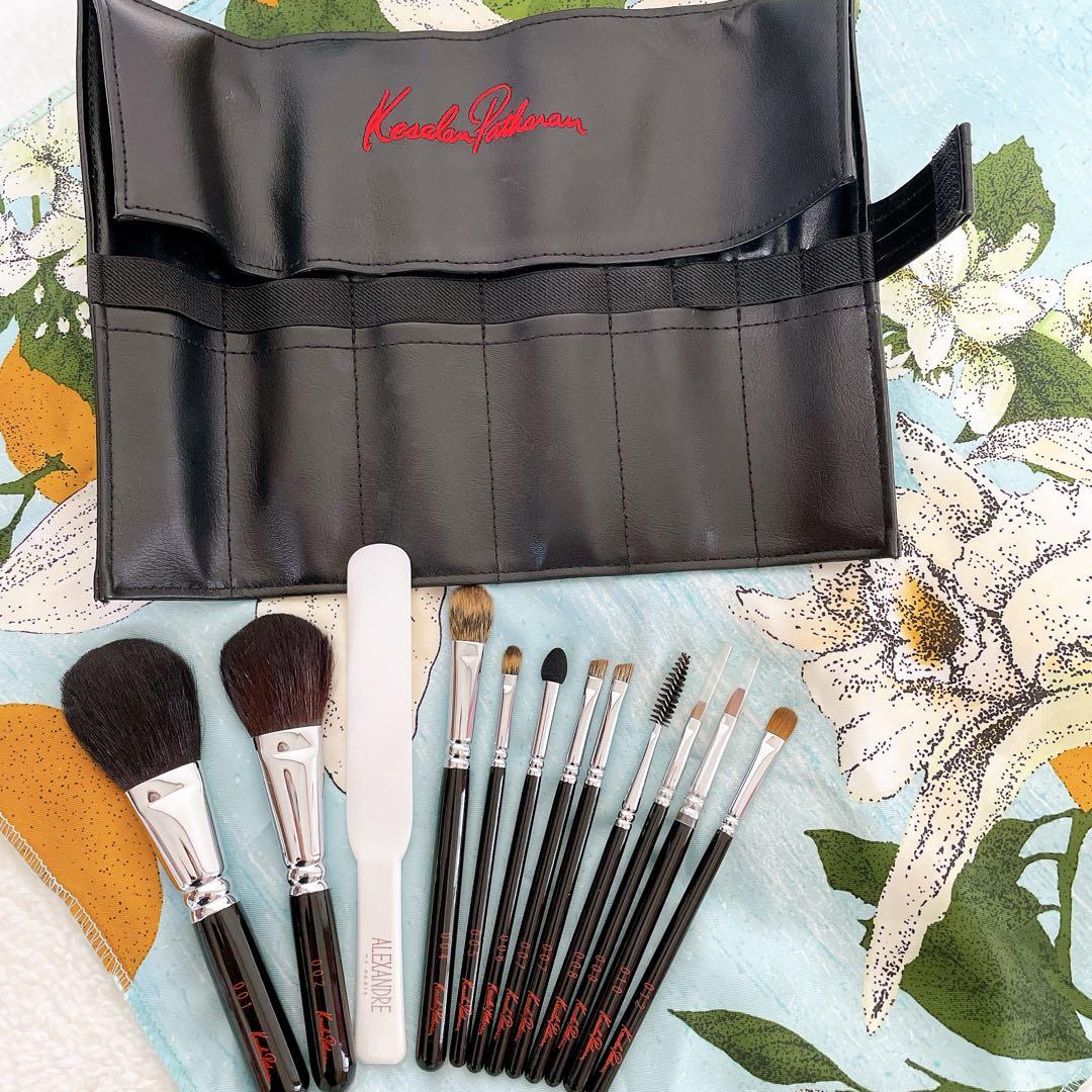 美品 ケサランパサラン メイクブラシセット - メルカリ