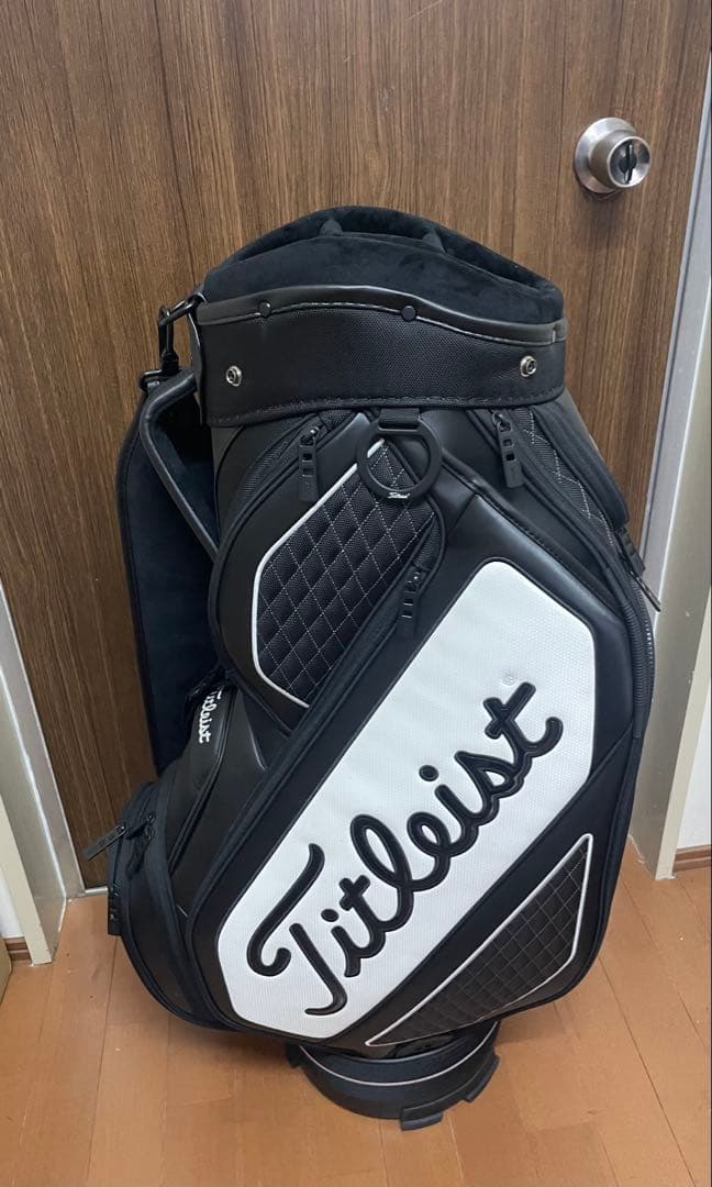 ②美品 タイトリストTitleist ゴルフバッグ ブラック