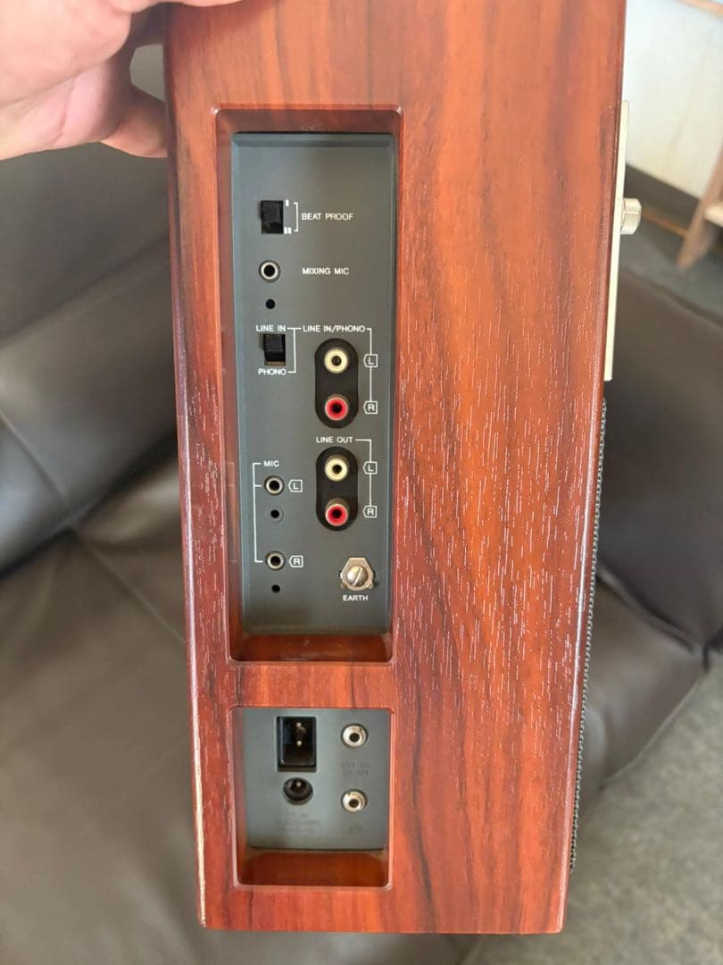 ウッド調ラジカセ AM/FM テープデッキ搭載お値段交渉受け付けます。