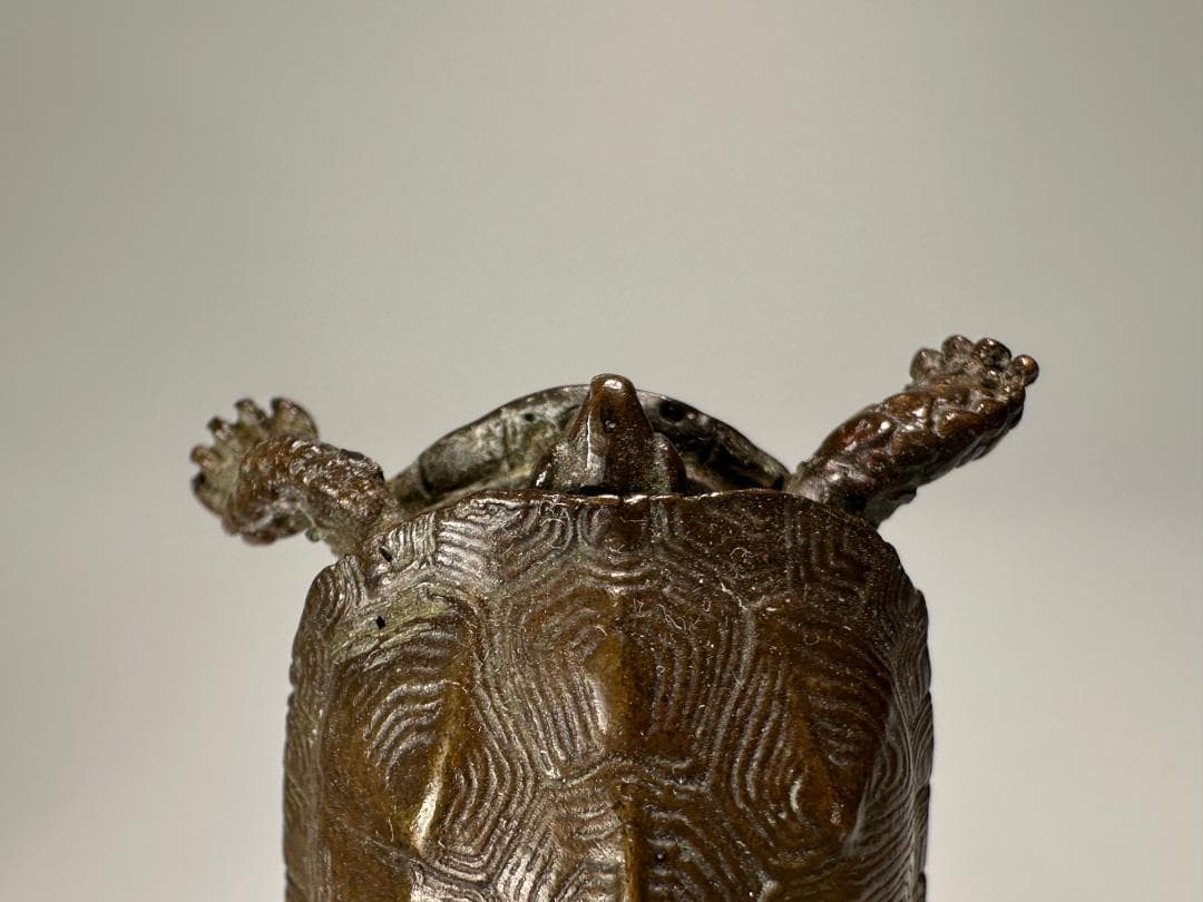 銅製 はた 在銘 亀 カメ 置物 頭尾可動式 鼈 細密細工 煎茶