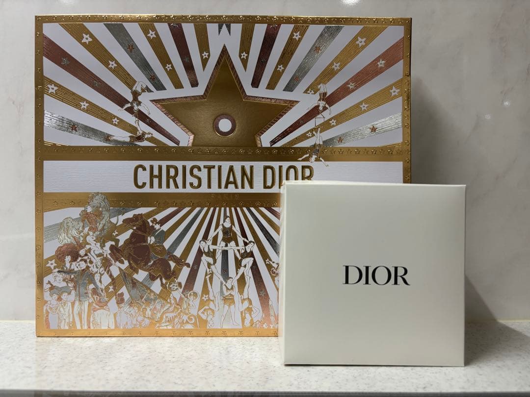 《新品・箱付き》2025DIORホリデーポーチ&ジュエリーケースセット