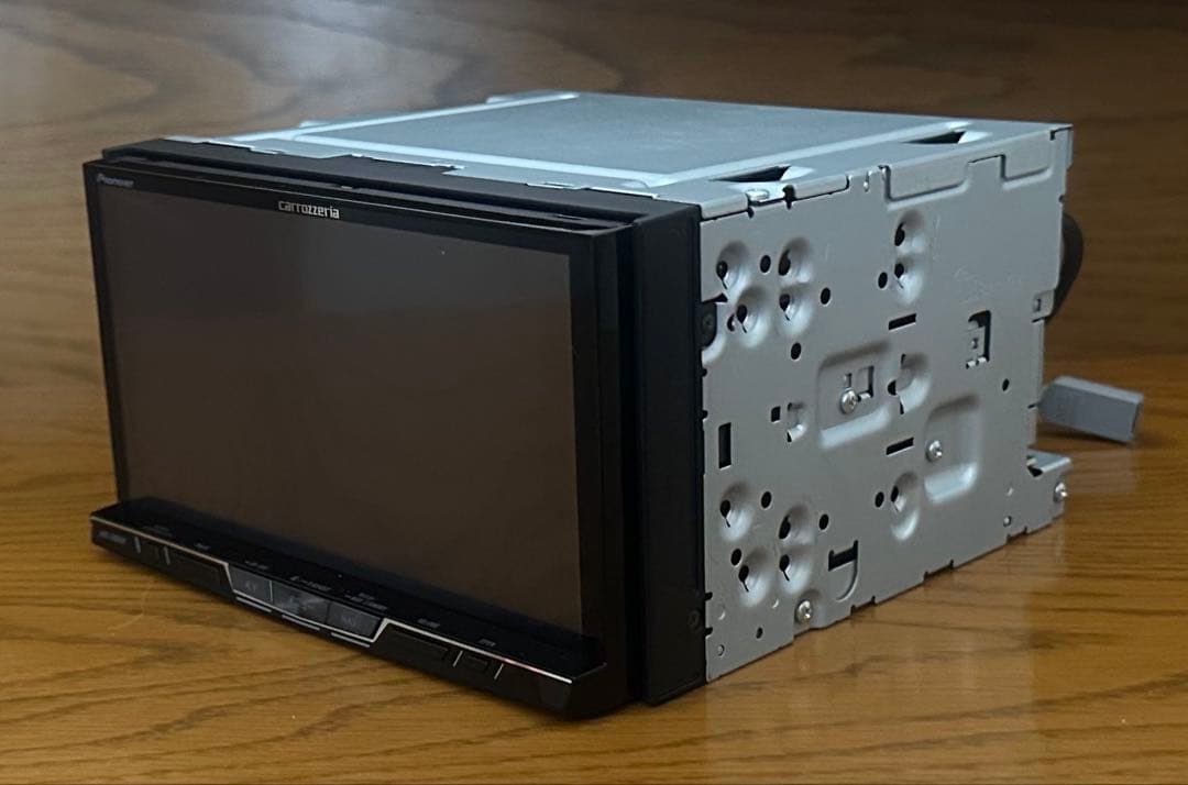 カロッツェリア サイバーナビ 7インチ AVIC-ZH0999