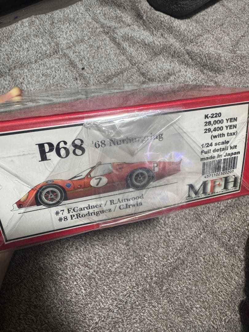 a*6様 モデルファクトリーヒロ P68 Nurburgring （新品未開封） - メルカリ